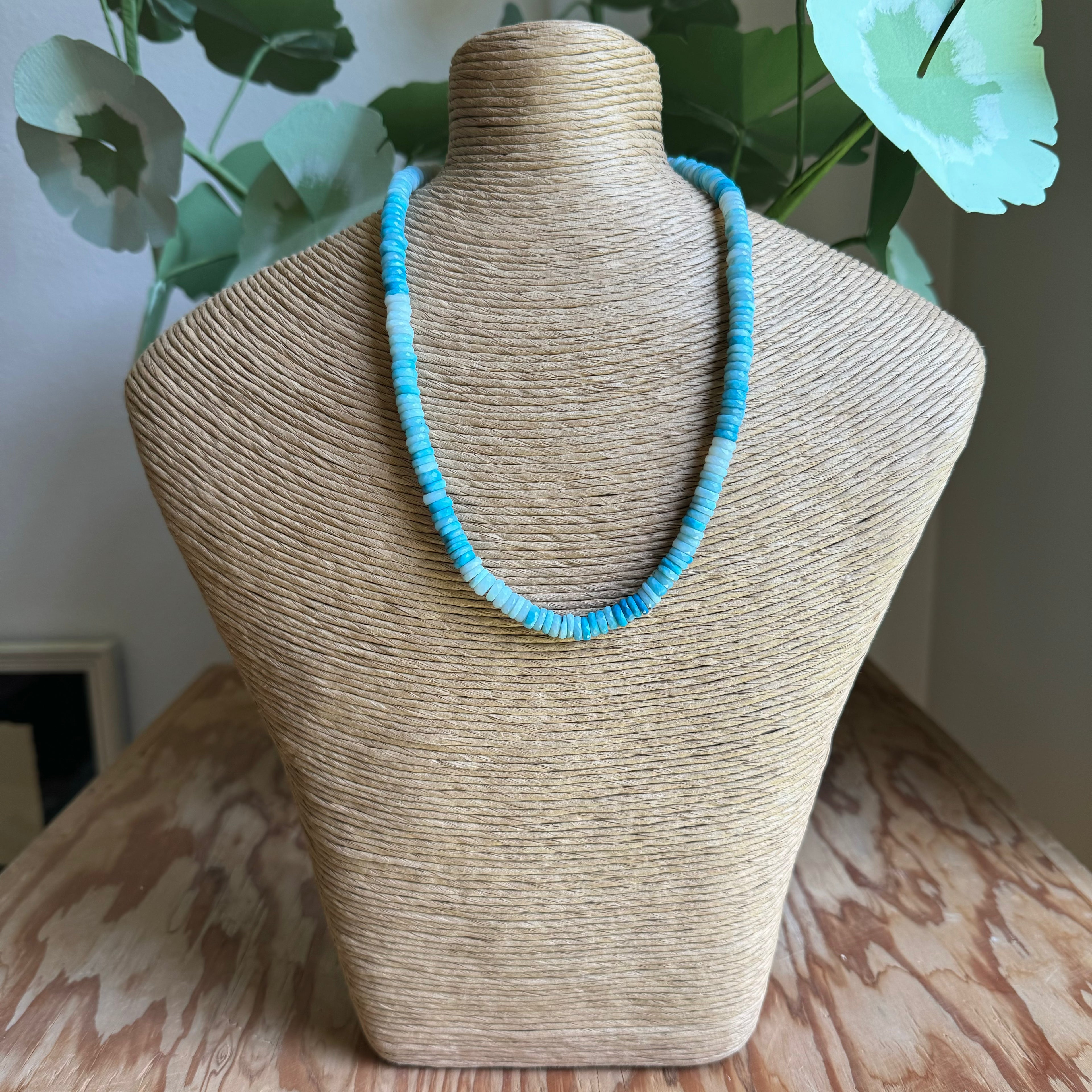 Sparkling Turquoise Beaded Necklace